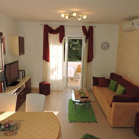 Apartman Legin Fažana Eksteriør bilde
